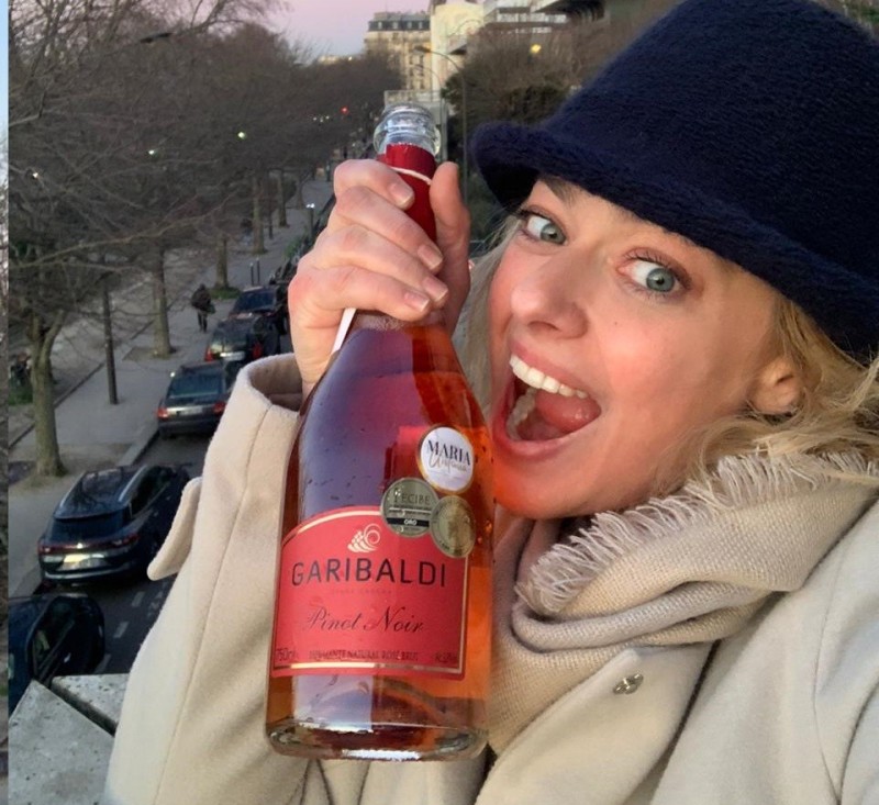 Com a&ccedil;&atilde;o promocional de Cooperativa, Maria Antonia refor&ccedil;a impacto de sua presen&ccedil;a digital